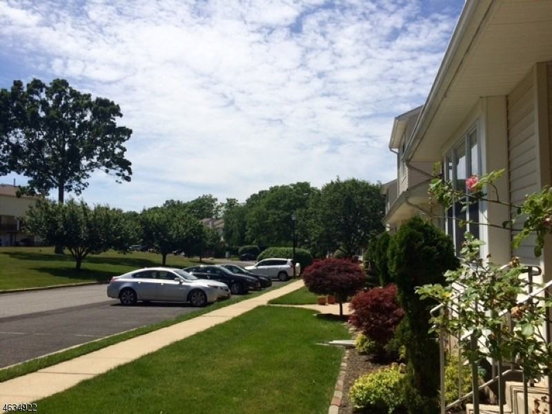 109 Sunnyvale Ct - Photo 2 of 22