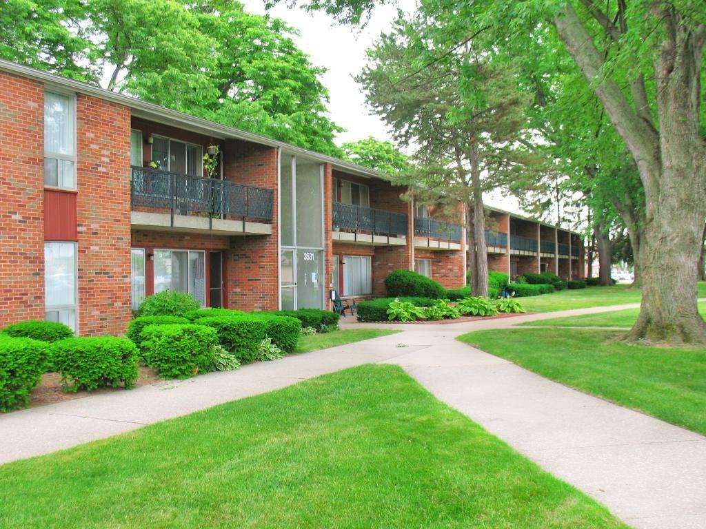 Garden Arms Apartments - 3519 Secor Rd, Toledo, Oh 43606 - Zumper