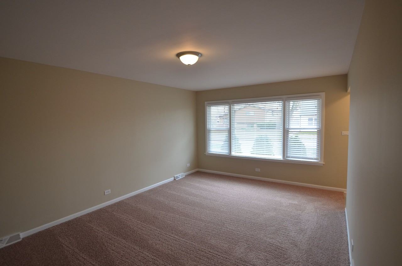 414 S 44th Ave - Photo 3 of 14