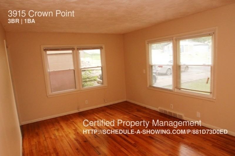 3915 Crown Point Ave - Photo 2 of 15