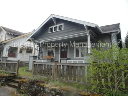 1913 Capitol Way S - Photo 2 of 19