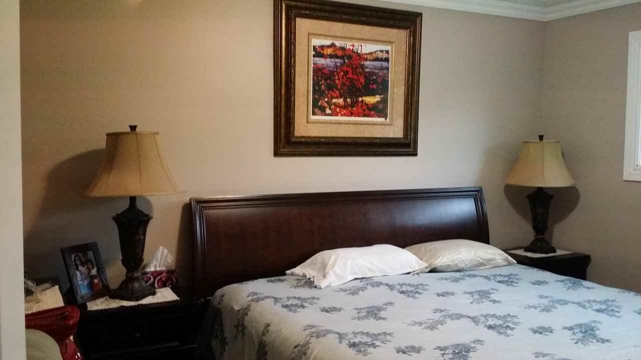 759 Adams Ave - Photo 3 of 6