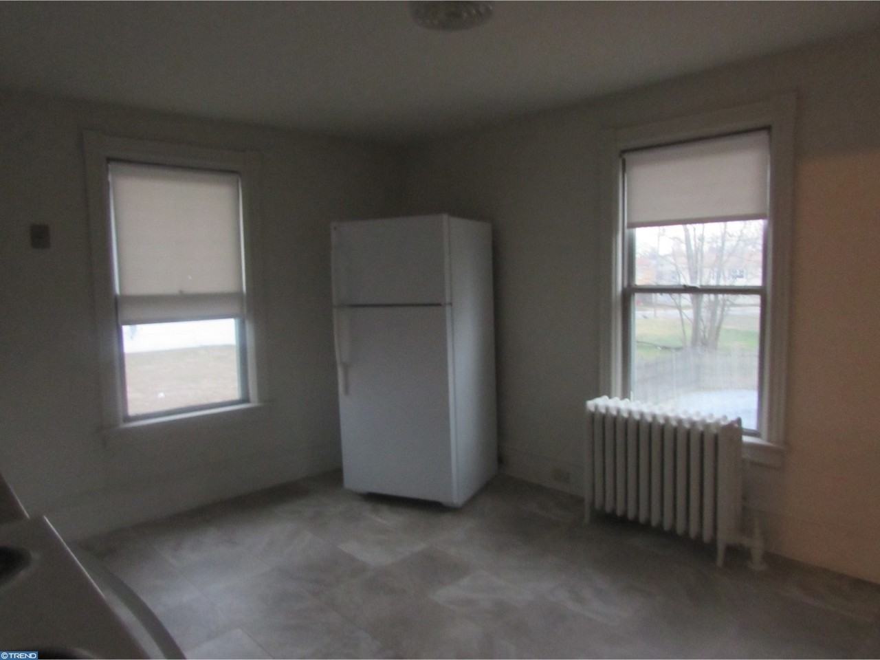26 W Broad St - Photo 3 of 12