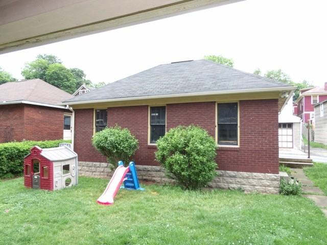 854 Ferndale Ave - Photo 2 of 21