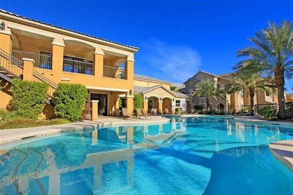 Esplanade Condos & Townhomes - Photo 3 of 3