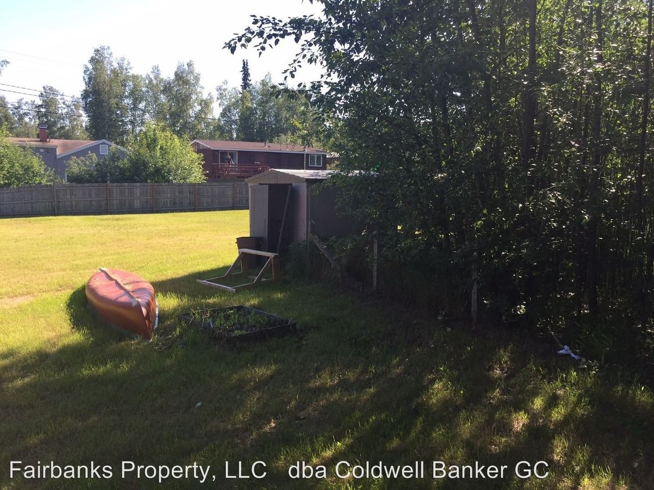 4075 Yvonne Ave - Photo 2 of 11