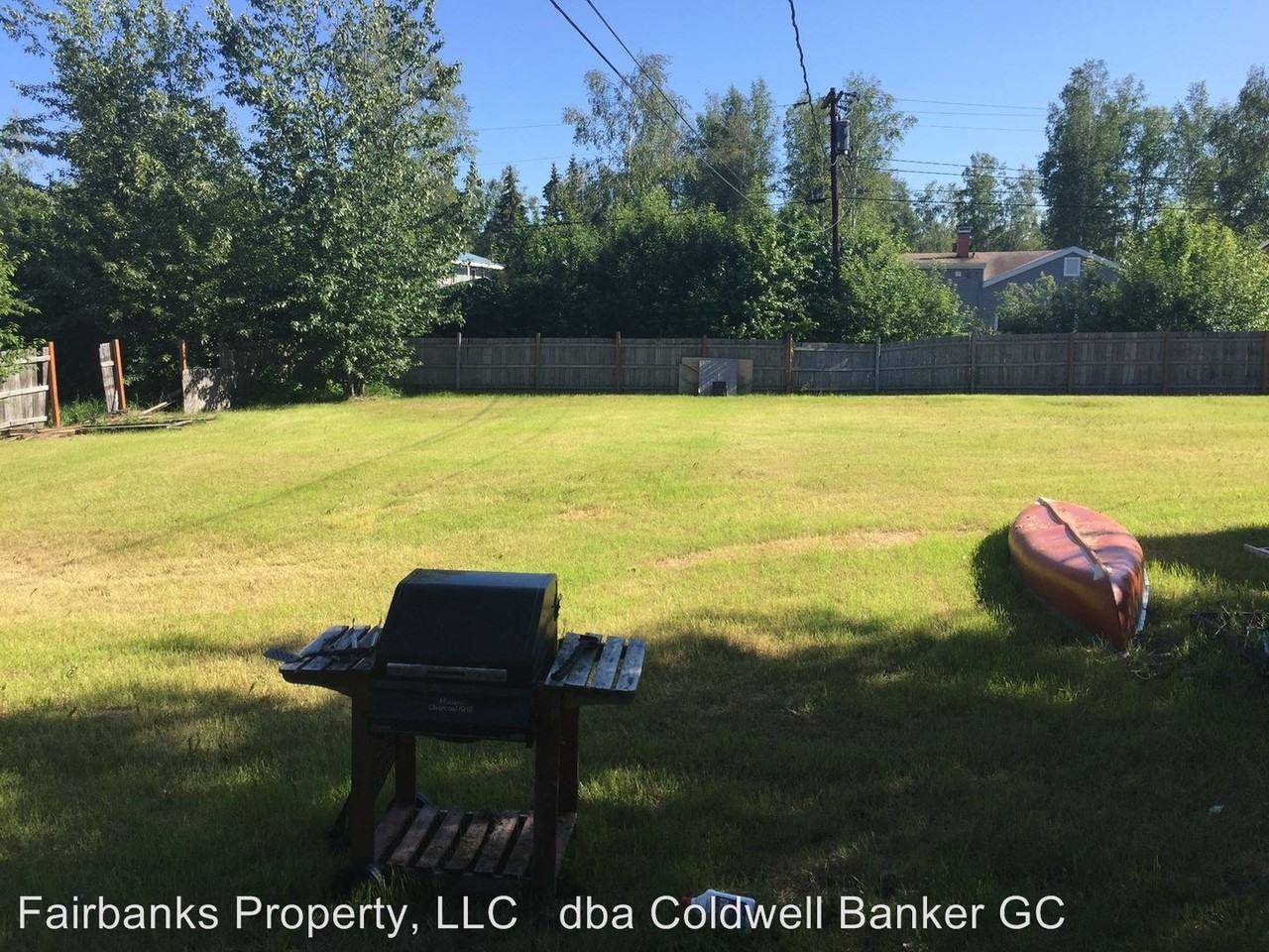 4075 Yvonne Ave - Photo 3 of 11