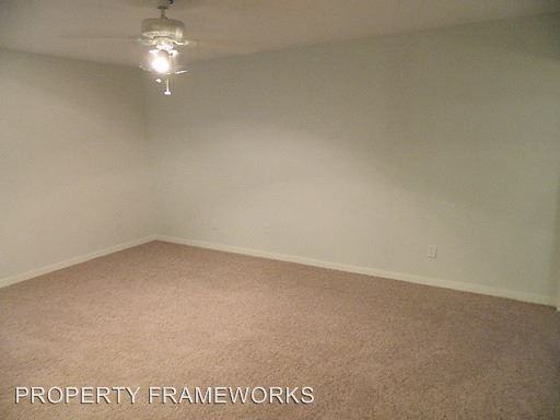 3401 Blueridge Dr - Photo 3 of 31