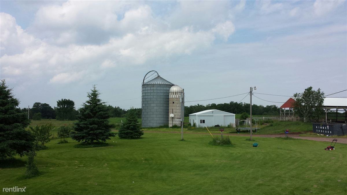 8968 E Berg Park Rd - Photo 3 of 11