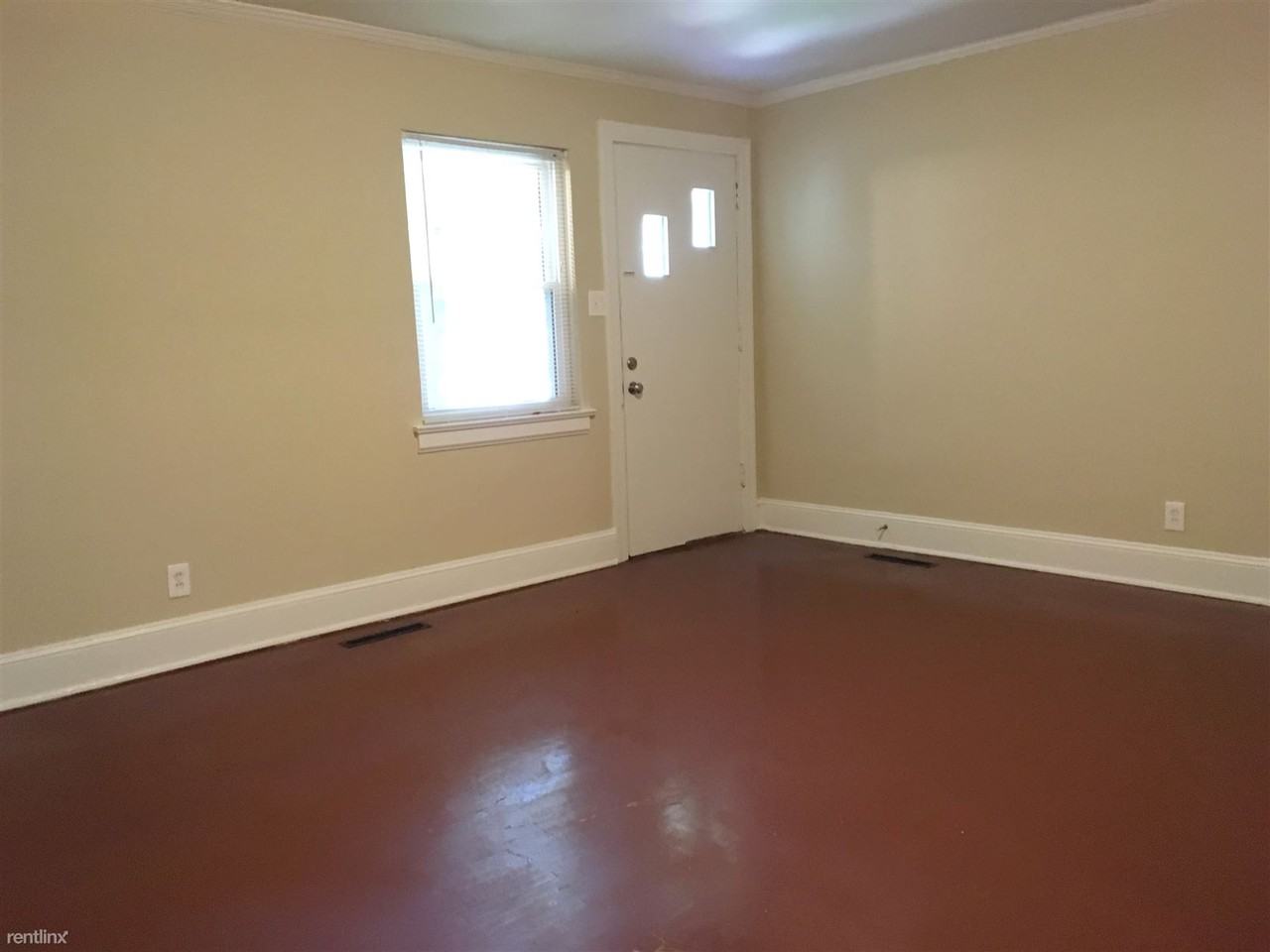 324 Sylvania Ave #3 - Photo 2 of 4