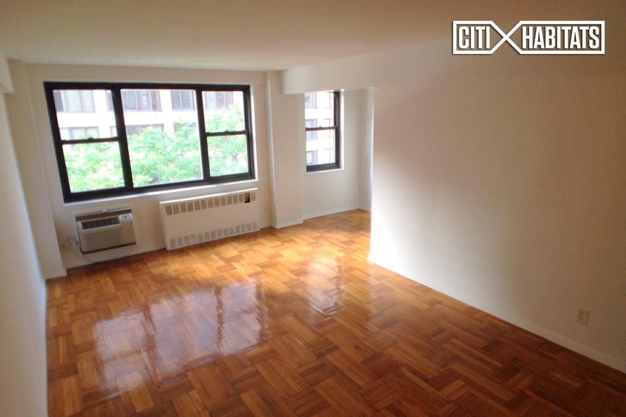 E 39th St #9M