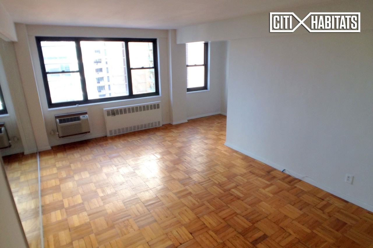 E 39th St #11D
