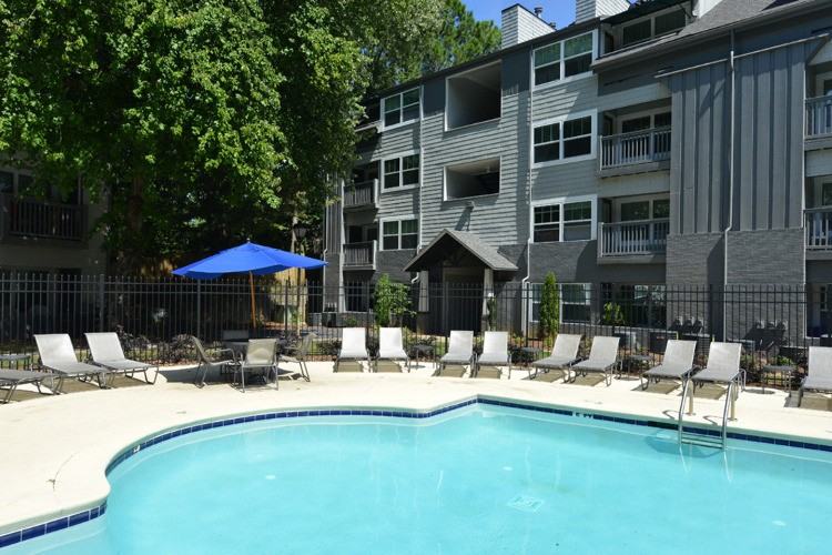 Morningside Courts - Photo 3 of 16