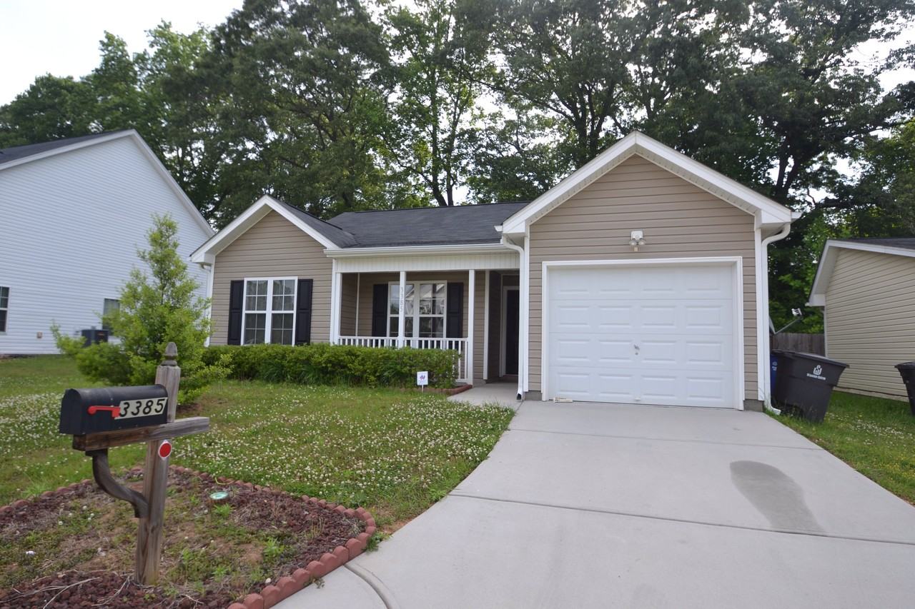 3385 Tinley Park Dr - Photo 2 of 11
