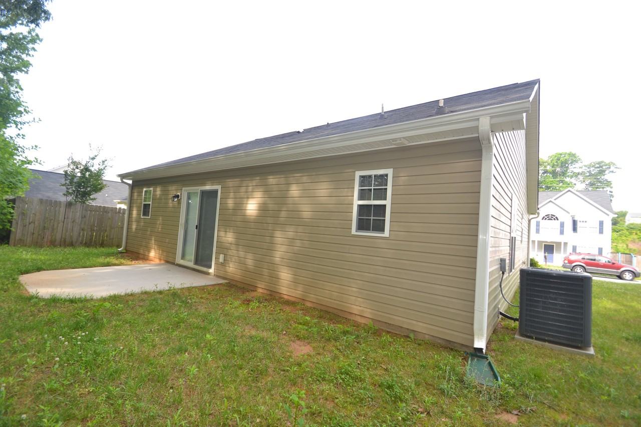 3385 Tinley Park Dr - Photo 3 of 11