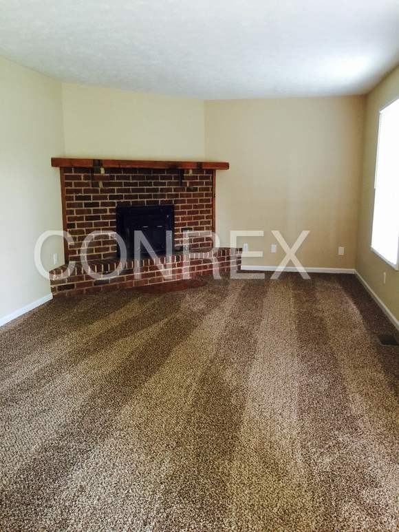 7395 Dian Dr - Photo 2 of 12