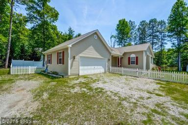 1006 Lake Heritage Dr - Photo 2 of 27