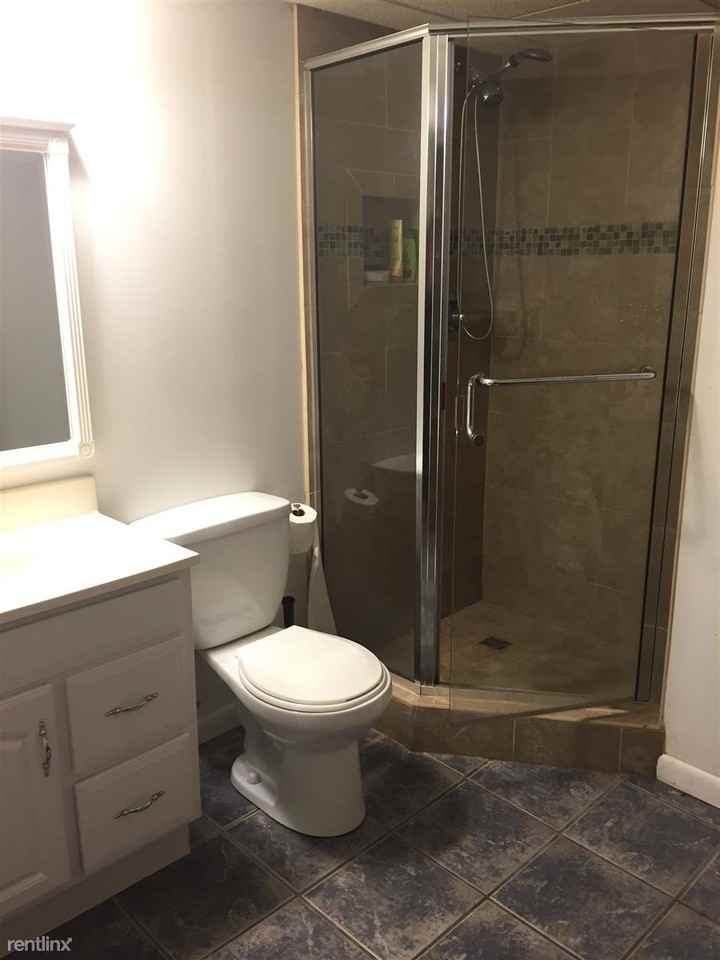 127 Stanmore Rd - Photo 2 of 5