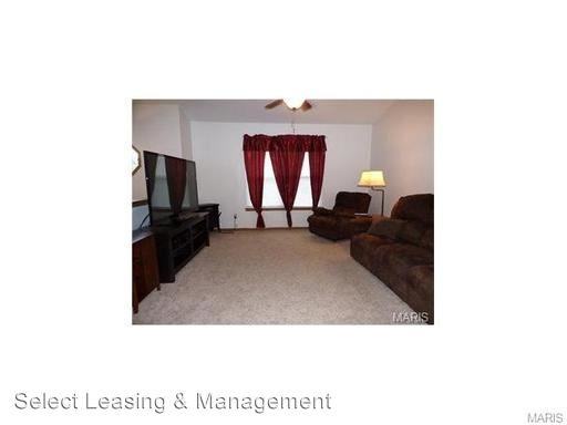 1087 Eagle Nest Dr - Photo 3 of 12