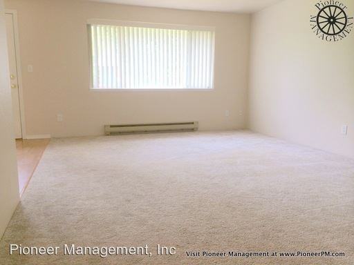 1422 SE Don Mar Ct - Photo 3 of 19