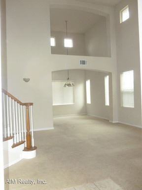 5105 Wedgewood Way - Photo 3 of 6