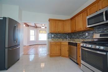 25 Merrill St - Photo 2 of 30