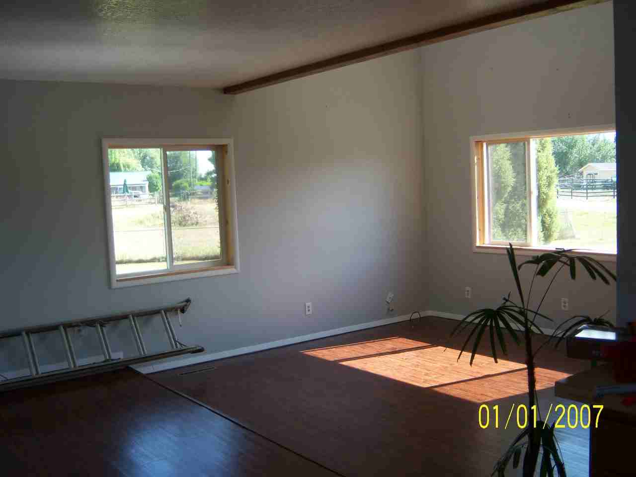 1125 Tyro Ct - Photo 2 of 20
