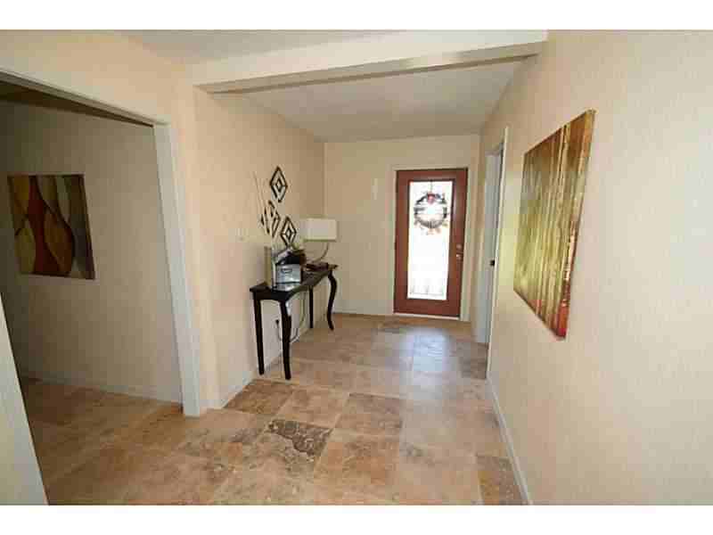 6601 S Meadow Lark Dr - Photo 3 of 25