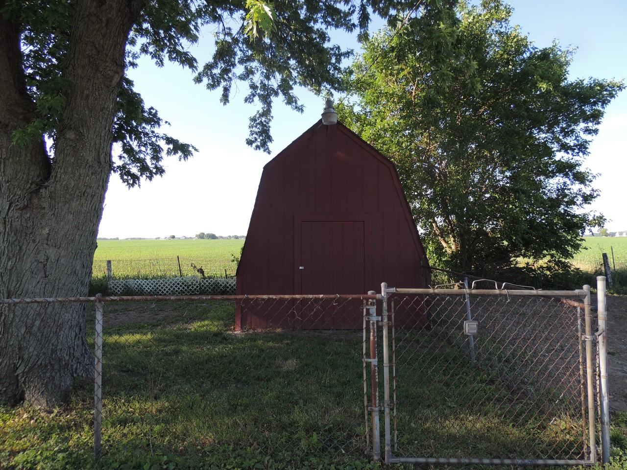 3759 E 400 S - Photo 3 of 17