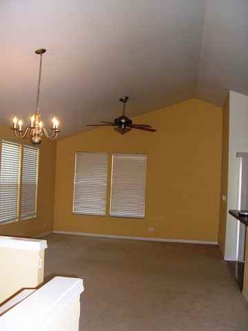 611 Conservatory Ln - Photo 2 of 16