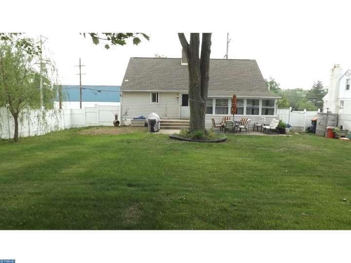 43 School Ln - Photo 3 of 17