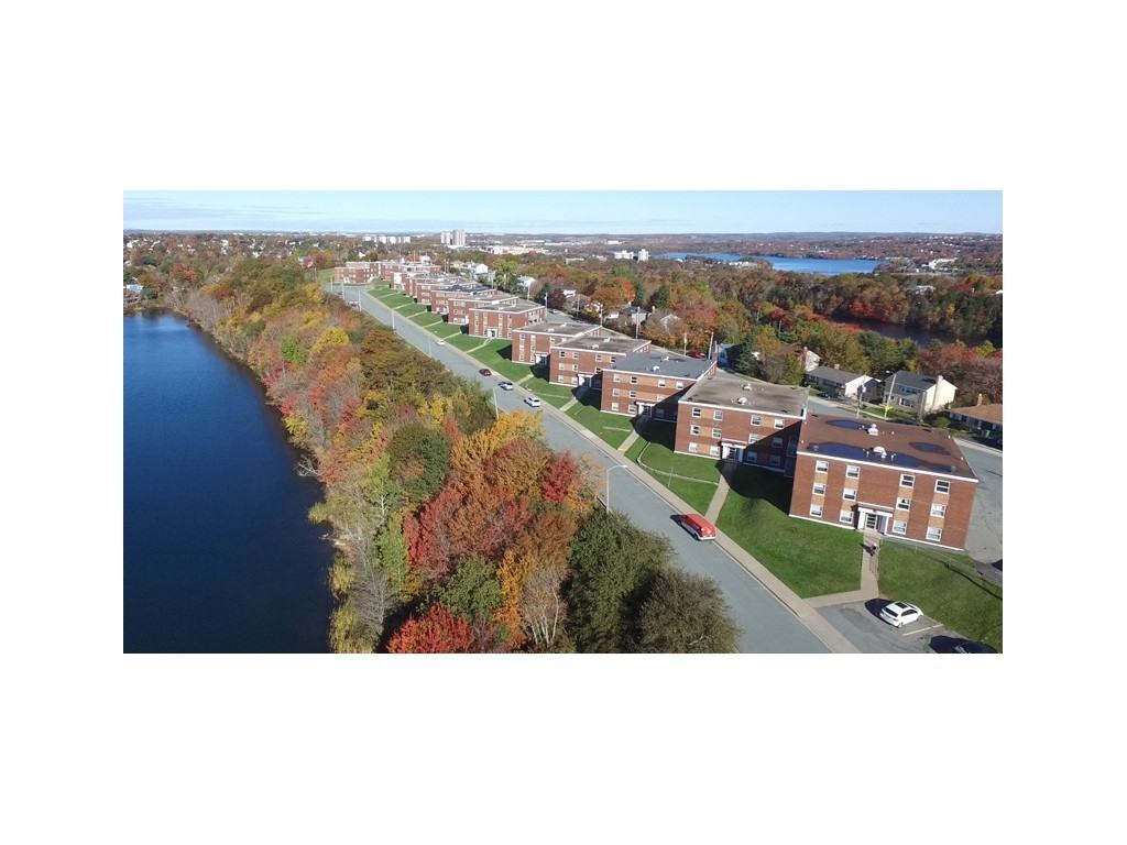 Lakefront Apartments - Photo 2 of 10