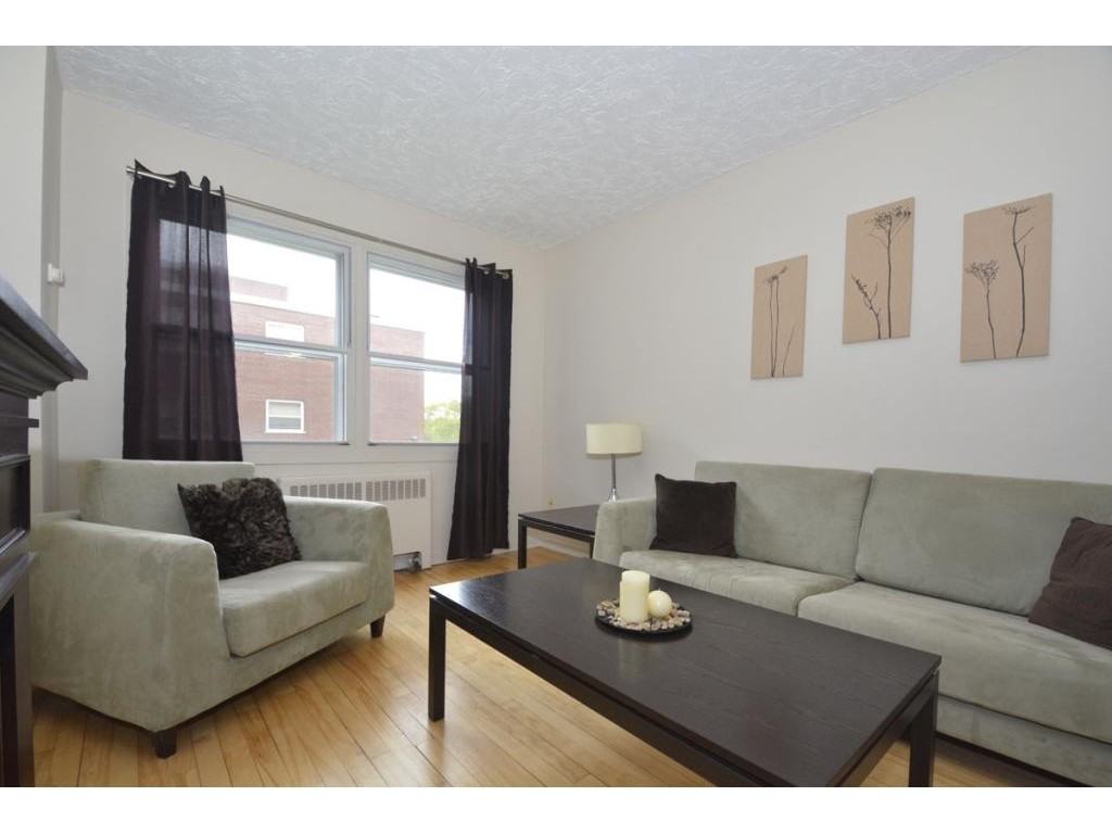 Lakefront Apartments - Photo 3 of 10