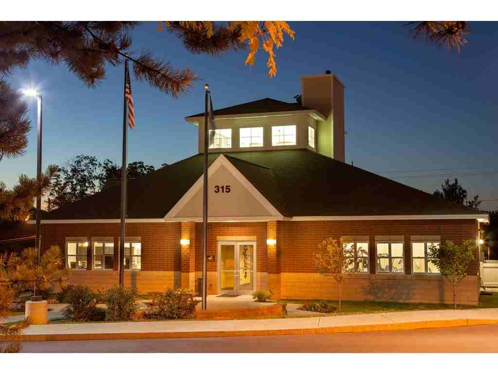 University Village Apartments on Colvin - Photo 2 of 17