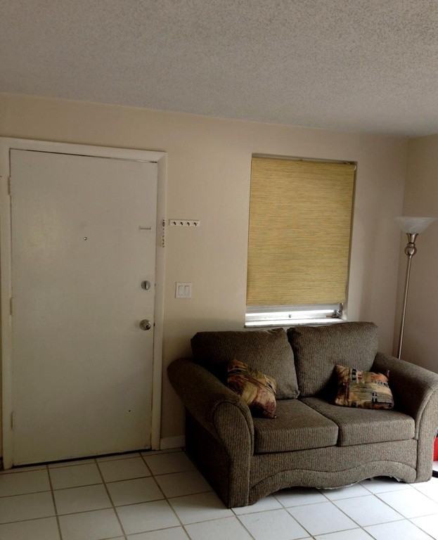 3011 Southwest 1st Avenue #5 - Photo 2 of 14