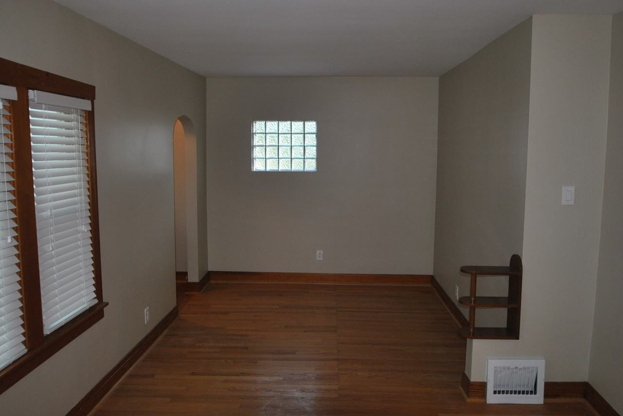 3619 Harrison Ave - Photo 2 of 9