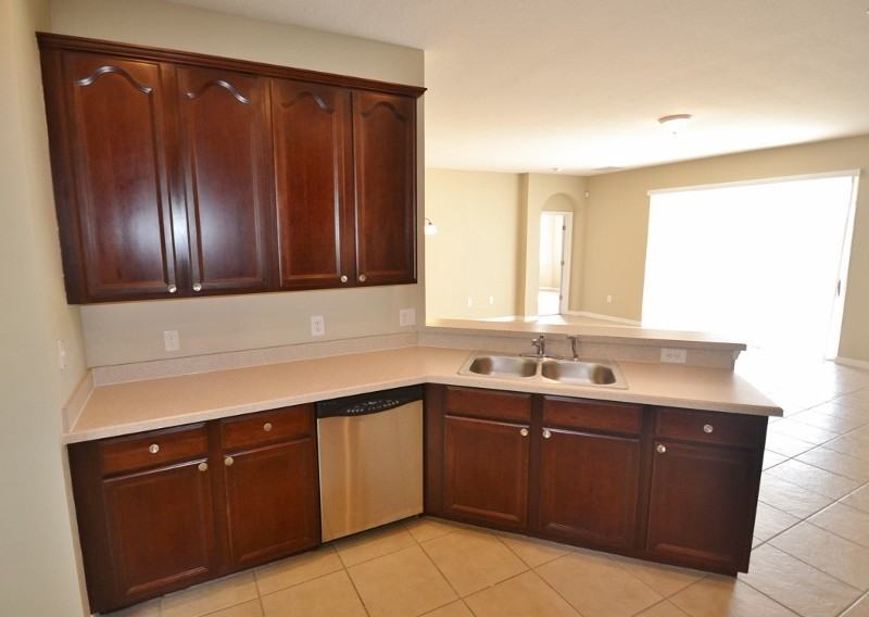 3011 St Clair St - Photo 3 of 13