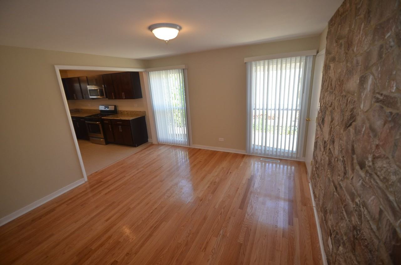 15424 Ann Marie Dr - Photo 3 of 16