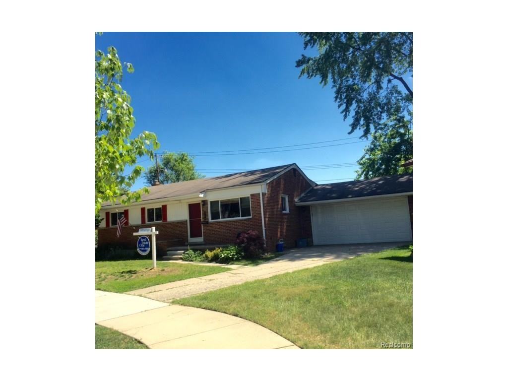 684 Lerner Ave - Photo 2 of 9