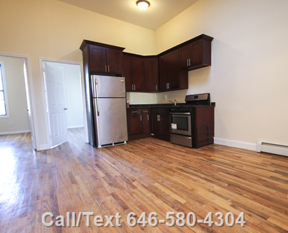 Evergreen Ave & Grove St