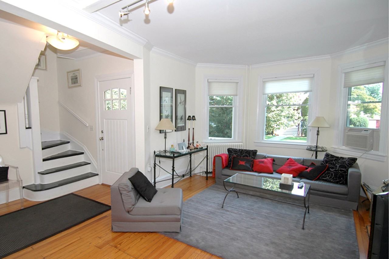 10 Clark Ct - Photo 2 of 18