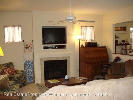 436 Eshlure Ct - Photo 2 of 27