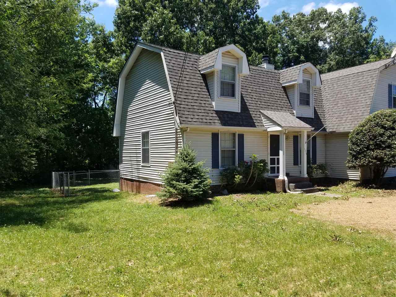 1315 Island View Ct - Photo 2 of 16