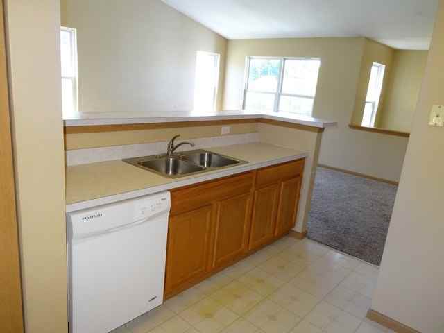1282 Brookdale Dr #1282 - Photo 3 of 12