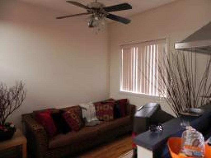 39 North Ave - Photo 3 of 6