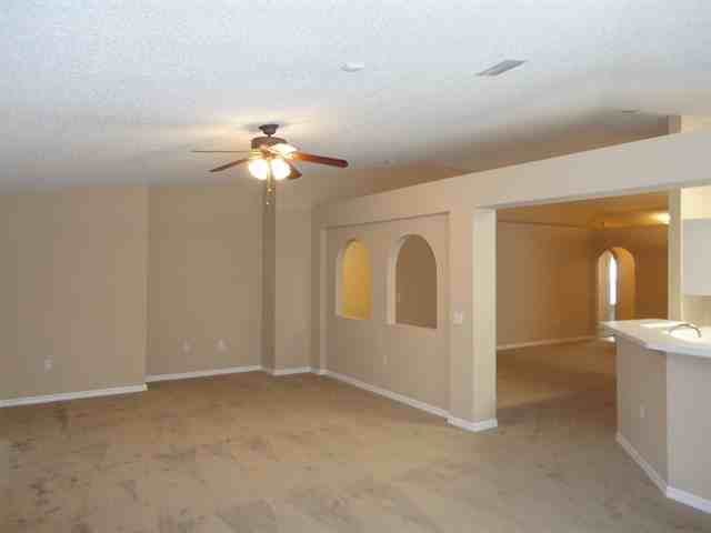 6203 Venezia Pl - Photo 3 of 10