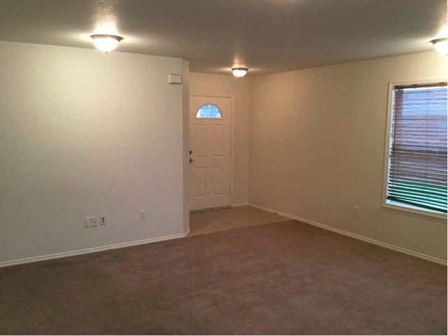 709 Devontree Ct - Photo 2 of 12