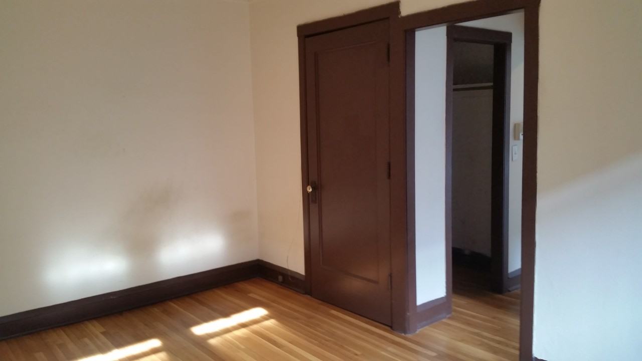 3310 West Schubert Avenue - Photo 3 of 8