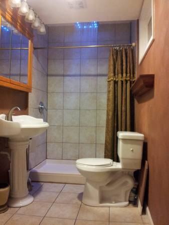 103 cliff st - Photo 2 of 7