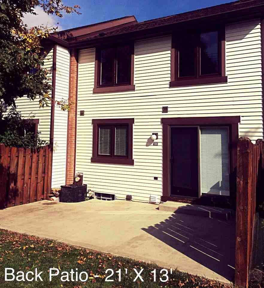 155 Charlesgate Cir - Photo 3 of 7